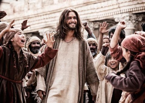 Jesus de Nazaré teve muitos seguidores e dentre eles escolheu 12 apóstolos, um deles o traiu