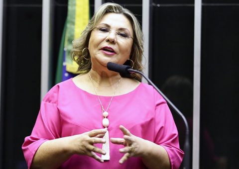 Deputada Tereza Nelma: Rodrigo Cunha é uma das maiores decepções da política alagoana