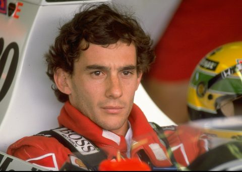Ayrton Senna pensativo