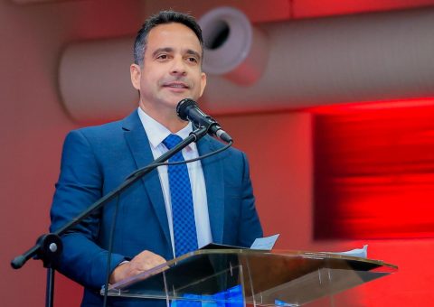 Governador Paulo Dantas destacou que Consecom tem como objetivo garantir a participação da sociedade civil organizada na formulação e acompanhamento das políticas de comunicação