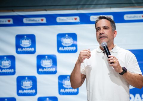 Governador Paulo Dantas destaca ainda que não houve registro de feminicídio em Alagoas em abril